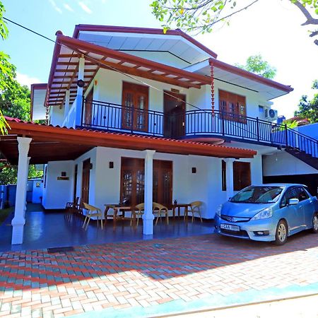 Dinsara Pearl Villa Weligama Exterior foto